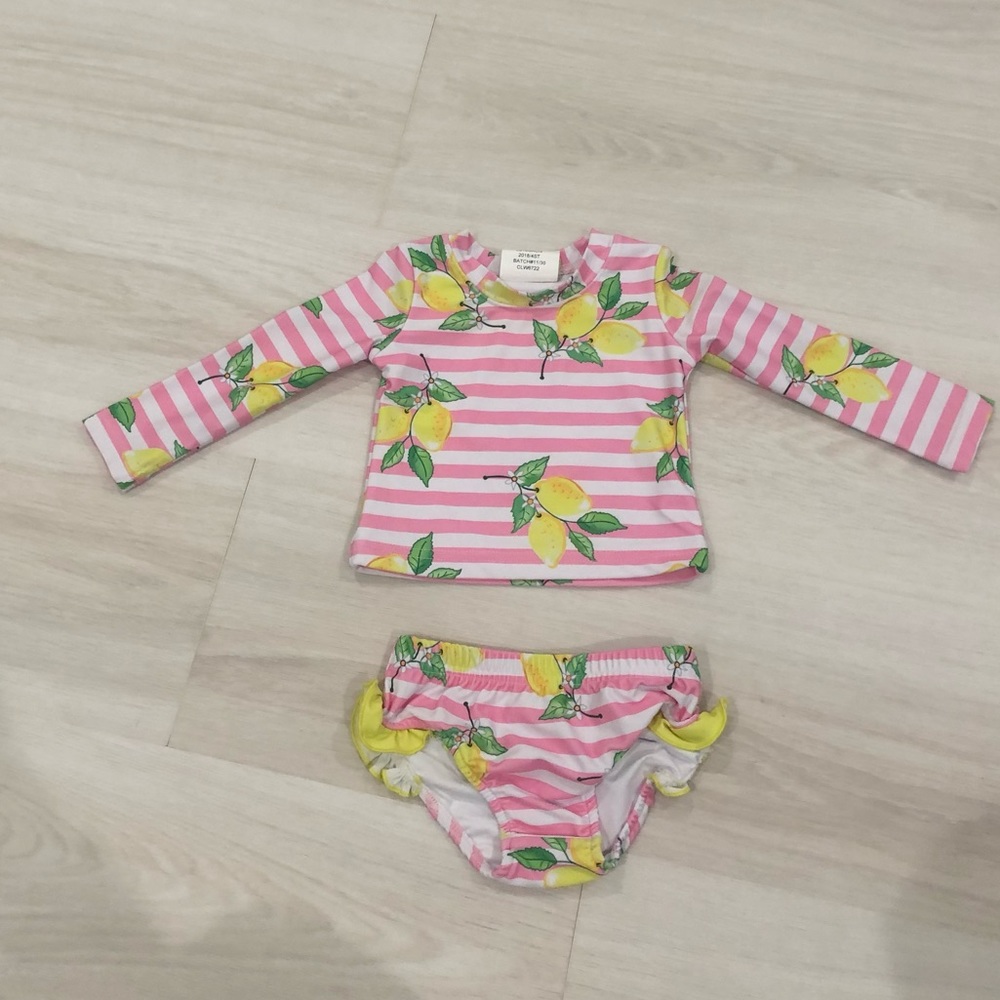Rash guard swimsuit